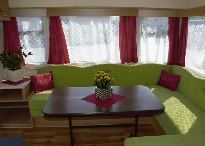 Park בית נופש זאטור